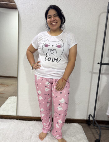 Pijama de Invierno Gatito