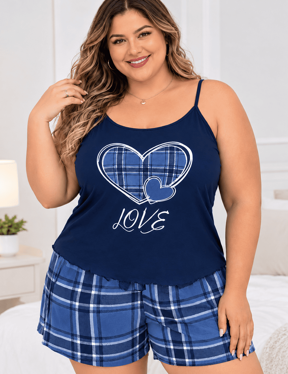 Retrato acogedor con pijama azul marino Pijama Talle Especial 2 Piezas Solero Importado Azul Marino "Love" - Imagen 1